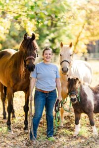 woman with three horses